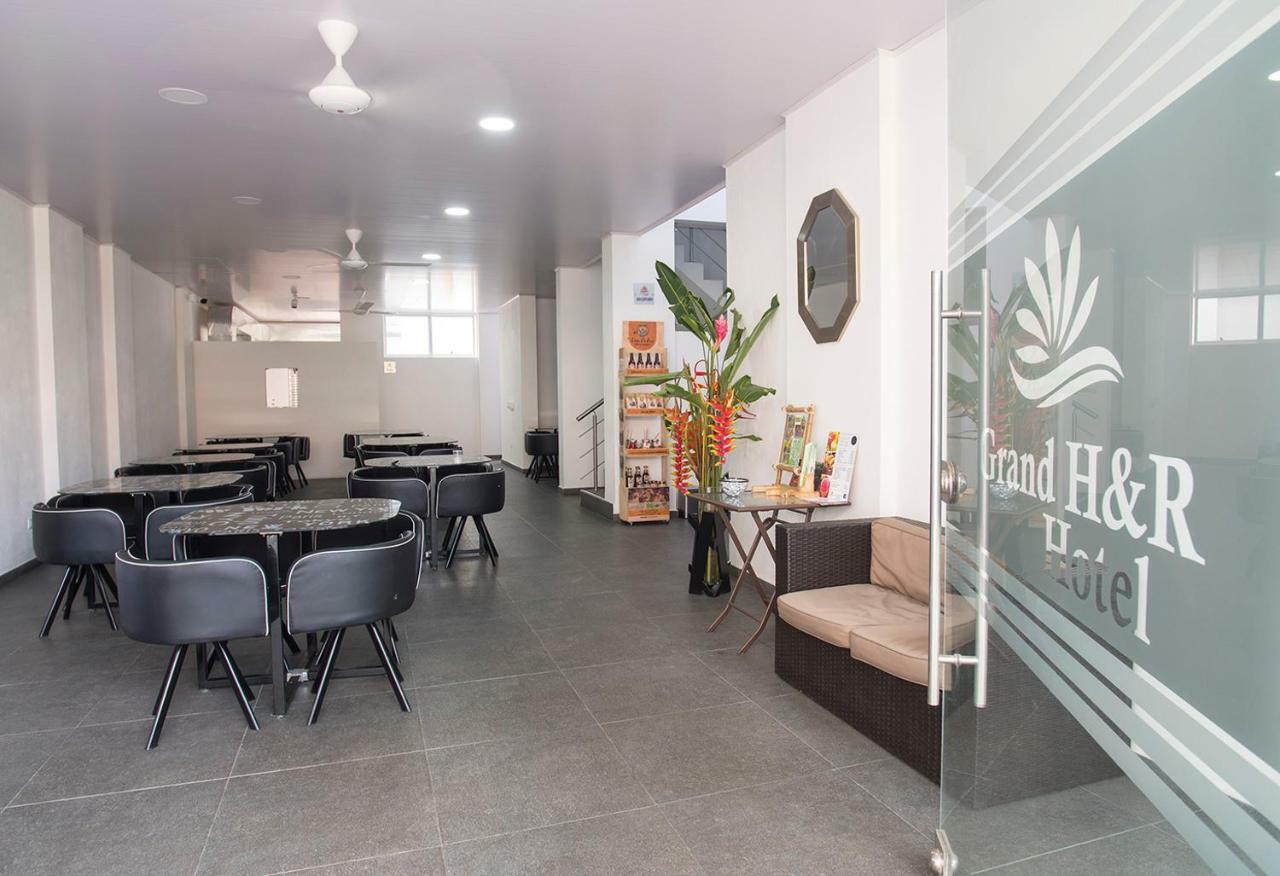 Hotel Grand H&R Villeta Ngoại thất bức ảnh